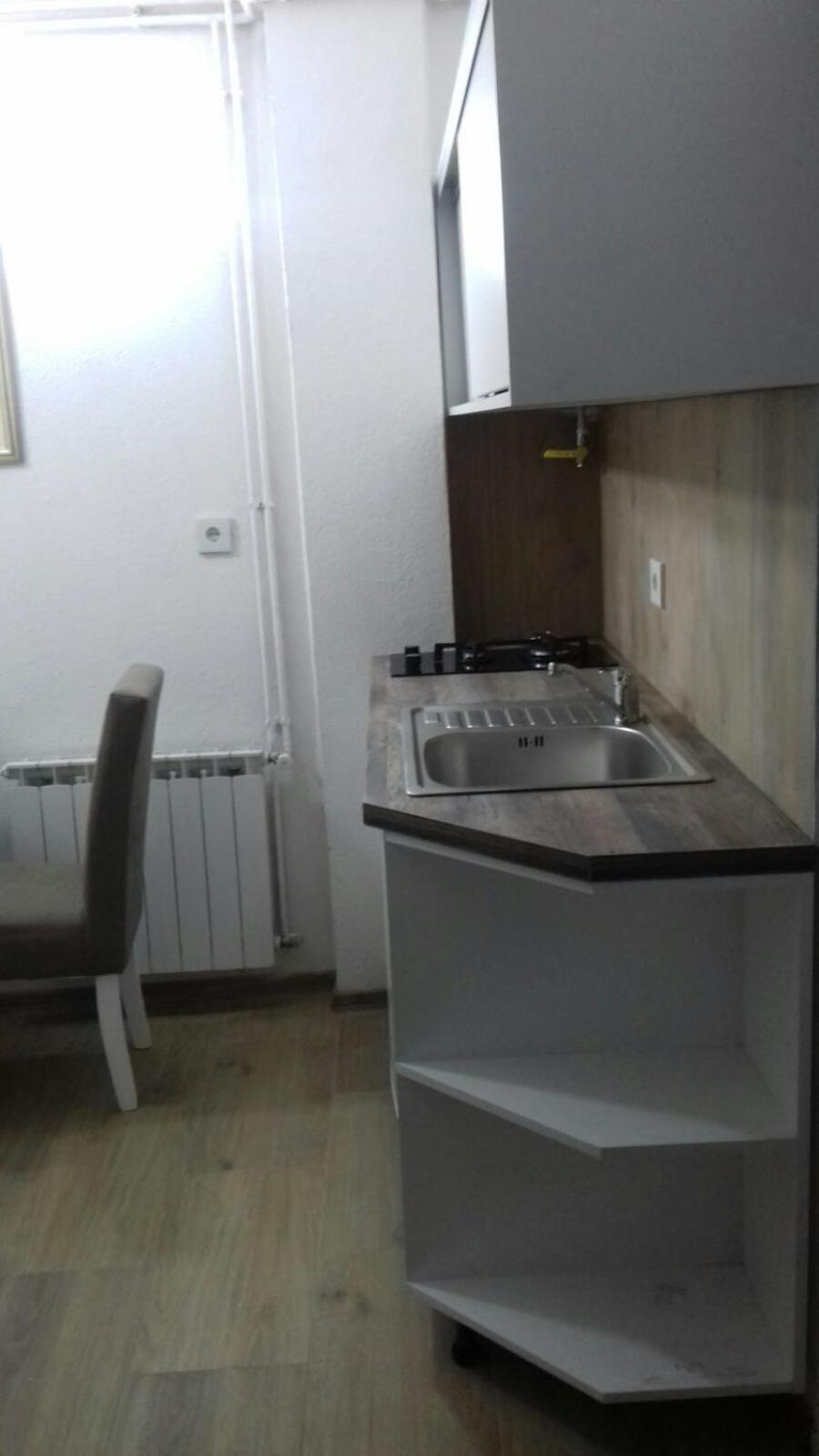 Modern&Cozy Bosnian House With Garden+Free Parking Hotel Sarajevo Bagian luar foto
